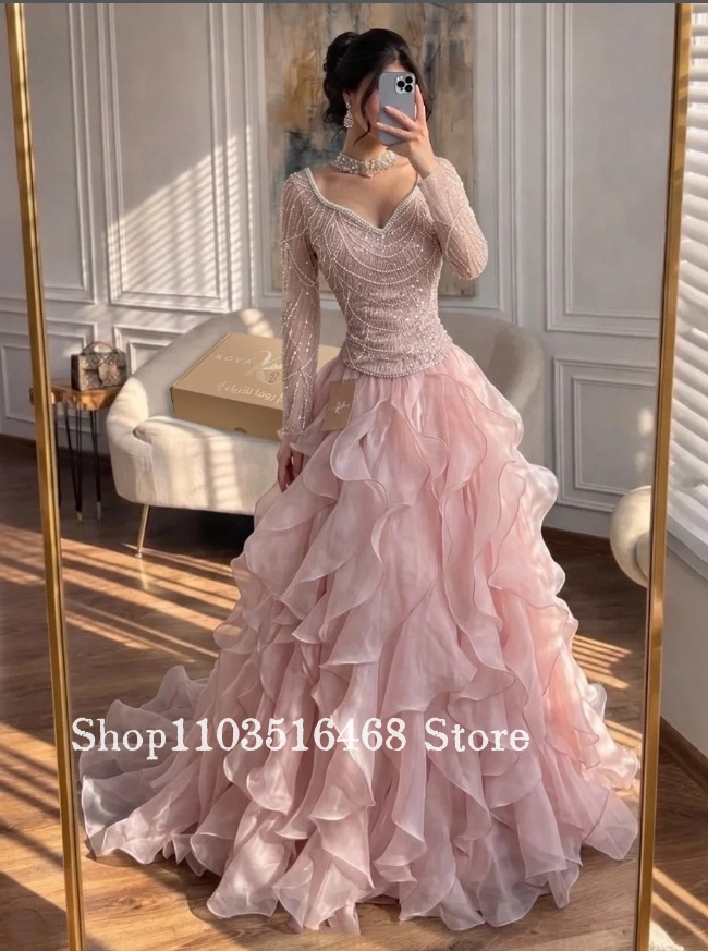 Embroidery Knit - Pink Blush Long-Sleeve V-Neck Ball Gown
